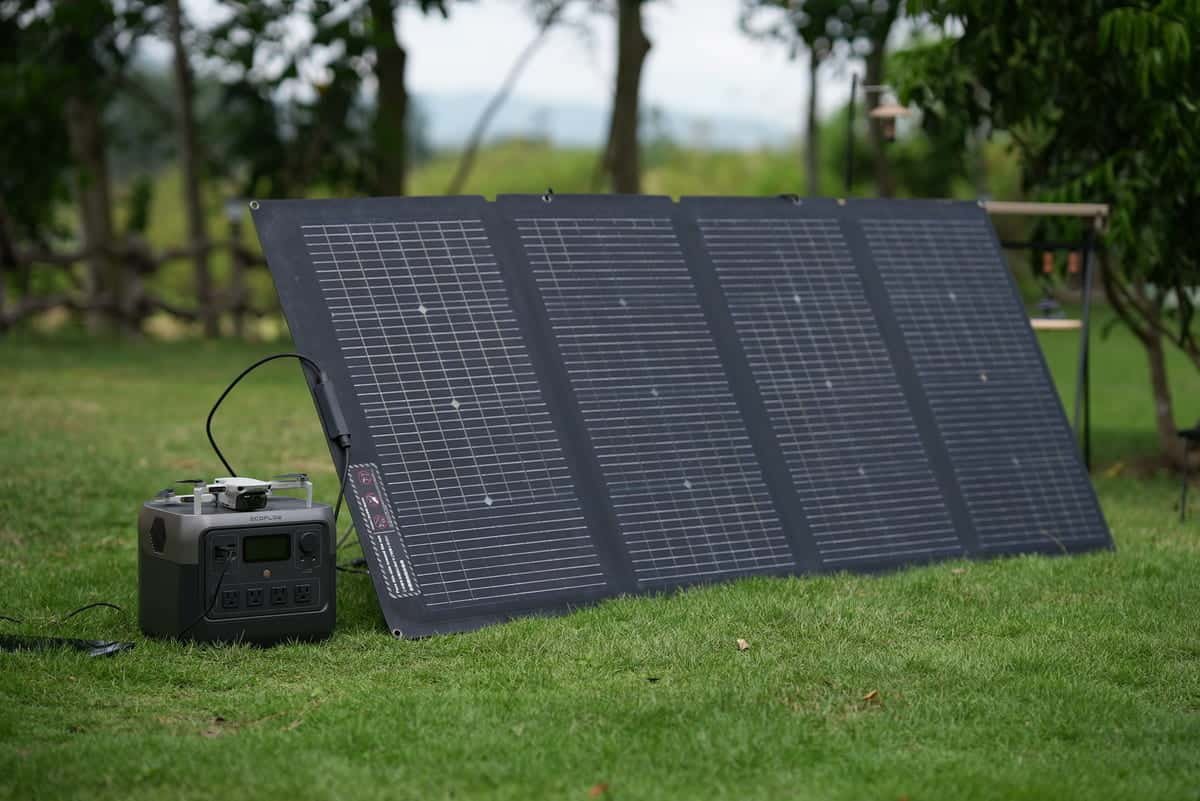 Conocer para qué sirve un panel solar portátil nos permite aprovechar al máximo sus beneficios.